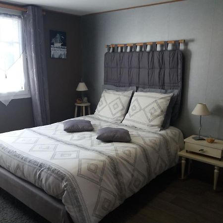 Chambre D'Hotes Hola Laval  Eksteriør bilde