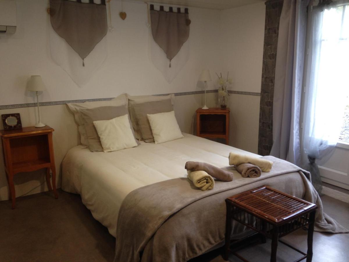 Chambre D'Hotes Hola Laval  Eksteriør bilde