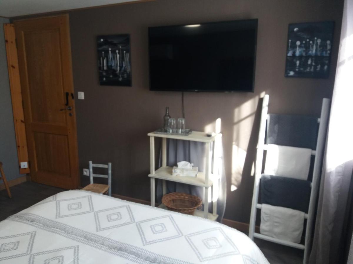 Chambre D'Hotes Hola Laval  Eksteriør bilde