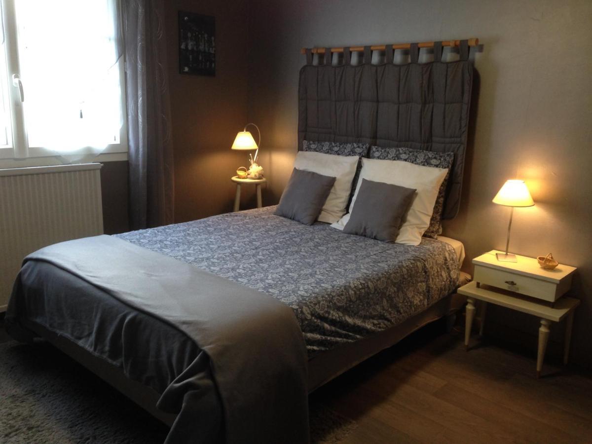 Chambre D'Hotes Hola Laval  Eksteriør bilde